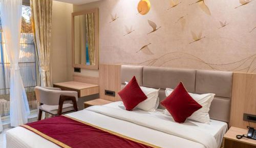 Standard King Room