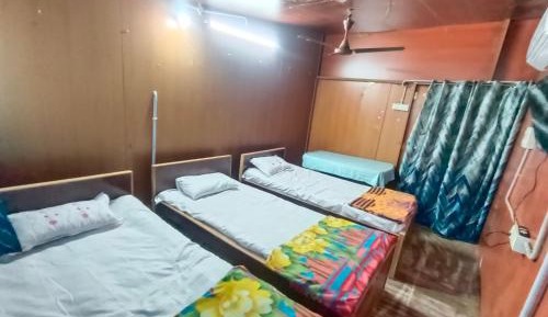 Basic Triple Room
