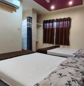 Standard Queen Room with Two Queen Beds