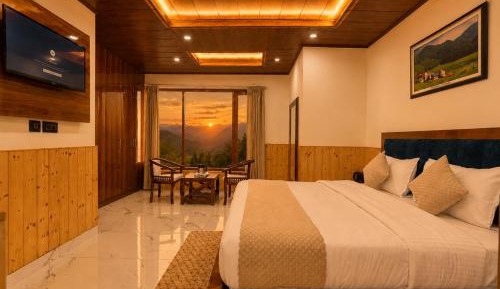 King Room with Mountain View