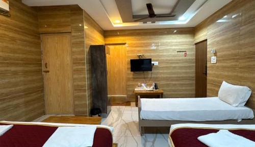 Deluxe Suite