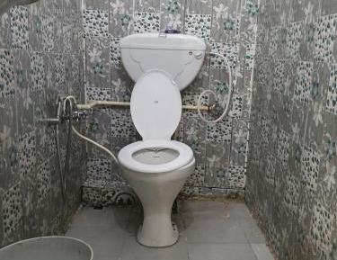 Deluxe Double Room (2 Adults + 1 Child)