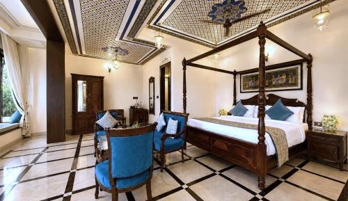Suite: 10% off on Food & Beverages with a-la-carte selection ,  Complimentary Welcome Drink on arrival
