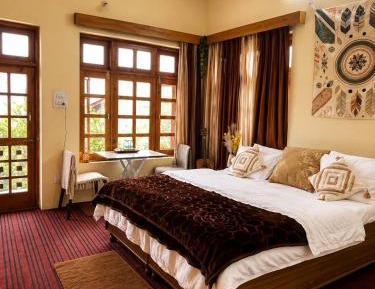Double Room with Mountain View