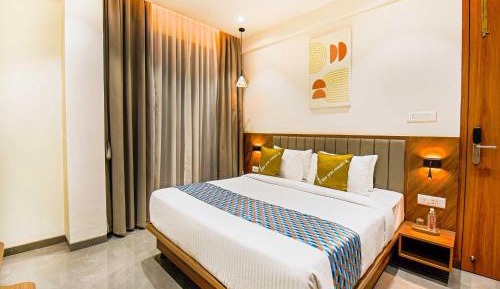 Triple Room with Balcony