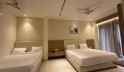 Deluxe Quadruple Room