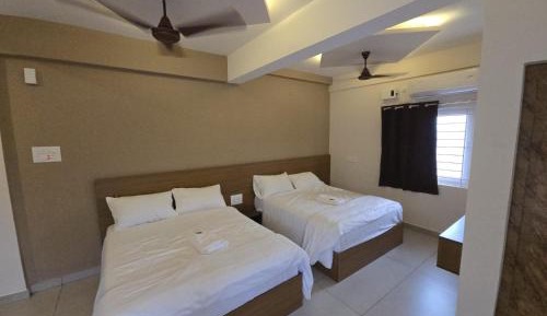 Deluxe Family Suite