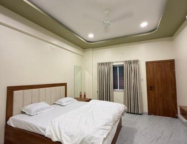 Classic Quadruple Room