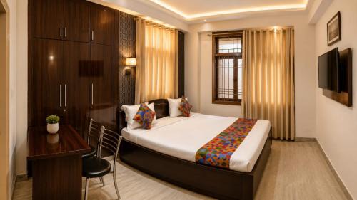 King Room with Balcony