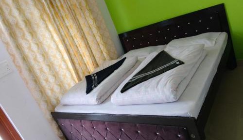 Deluxe Double Room with Extra Bed