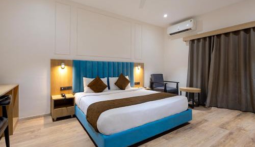 Superior King Room