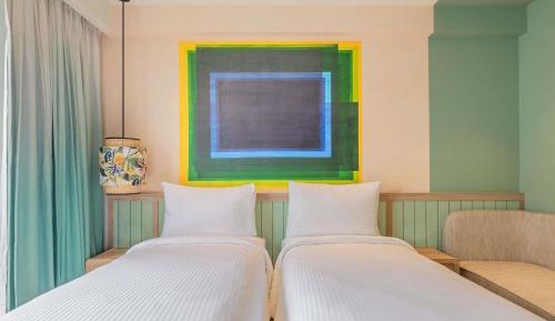 Standard Twin Room with Balcony