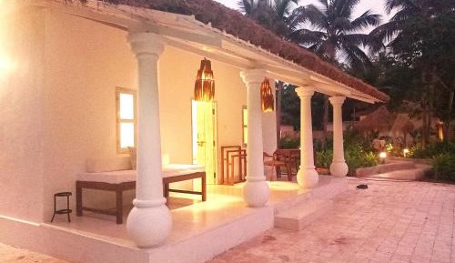 Deluxe Bungalow with Garden View