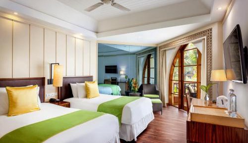 Deluxe Room Twin Bed 