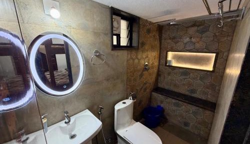 4-Bed Mixed Dormitory Room