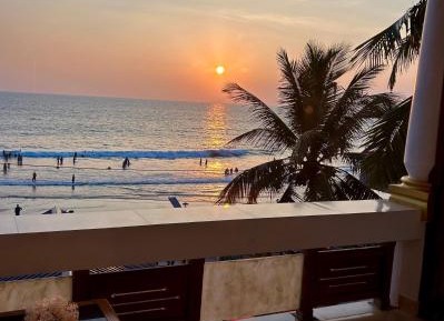 Deluxe Double Room with Balcony and Sea View