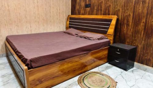 Deluxe Double Room with Shower