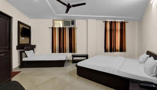 Classic Triple Room