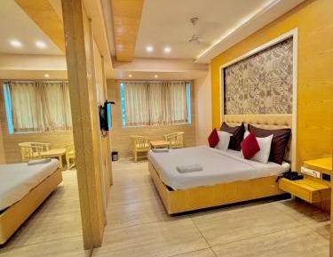 Deluxe King Room