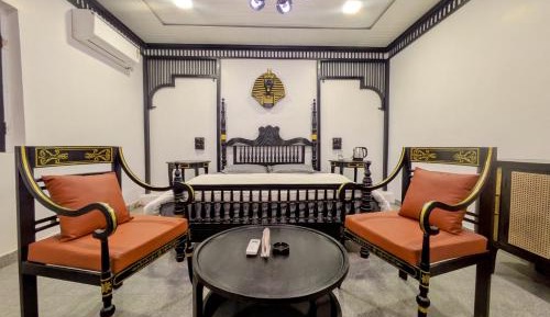 King Room with Mountain View