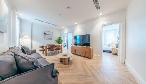 Two-Bedroom Deluxe Apartment