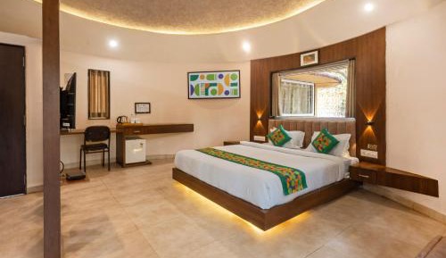 Deluxe Room Forest View