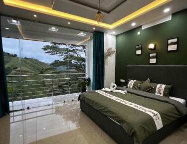 Double Room with Mountain View