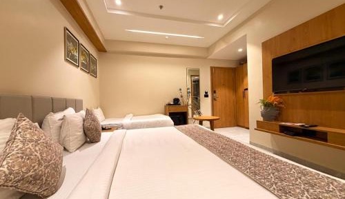 Deluxe Triple Room