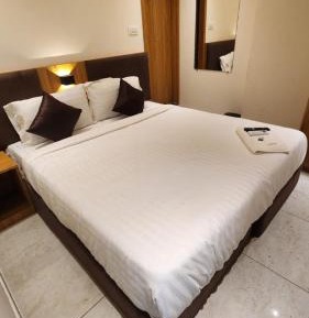 Small Double Room
