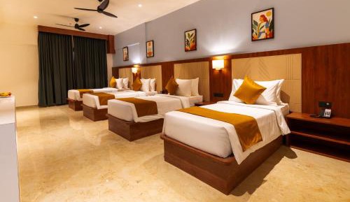 Standard Room with 4 Beds