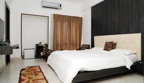 Double or Twin Room with Private Bathroom