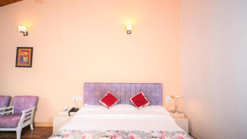 Lake Facing AC Deluxe Room on First Floor