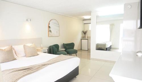 Deluxe King Room