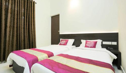 Deluxe Twin Room with Fan