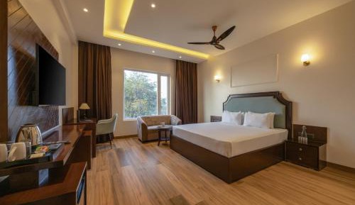 Superior King Room
