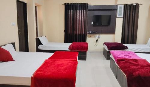 Deluxe Family Room