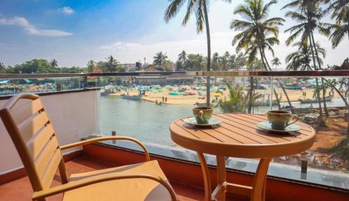 Deluxe Double Room with Balcony and Sea View