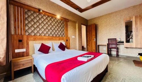Superior King Room