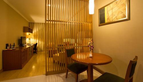 Executive Suite