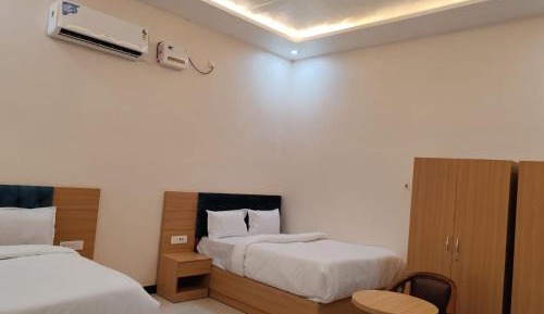Classic Quadruple Room
