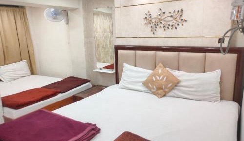 Deluxe Queen Room with Two Queen Beds