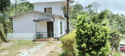 Cottage with Garden View