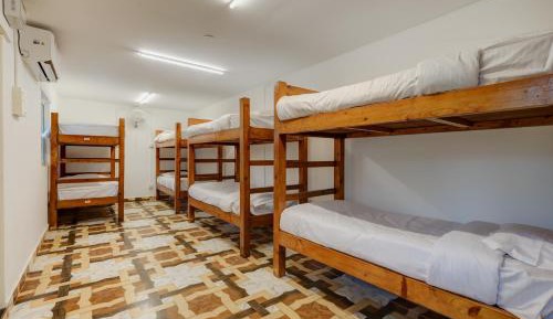 8-Bed Mixed Dormitory Room
