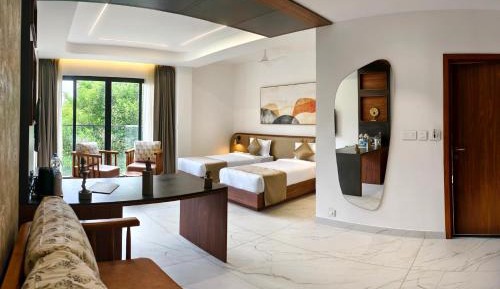 Superior King Room