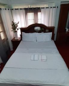 King Room with Lake View