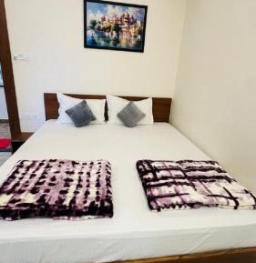 Deluxe Double Room with Castle View