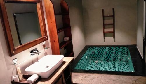 Sunrise Tents with Private Pool with 10% discount on Spa