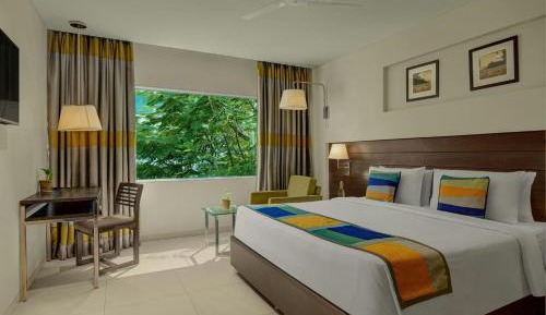 Fern Classic King Room with City View