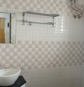 One-Bedroom Apartment with Balcony