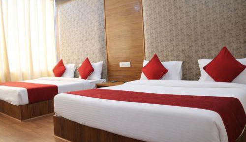 Deluxe Family Room